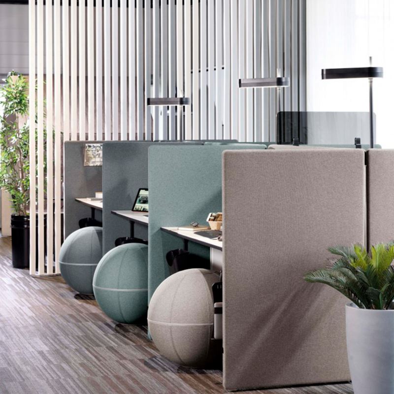 The Lightning Table Lamp, Black