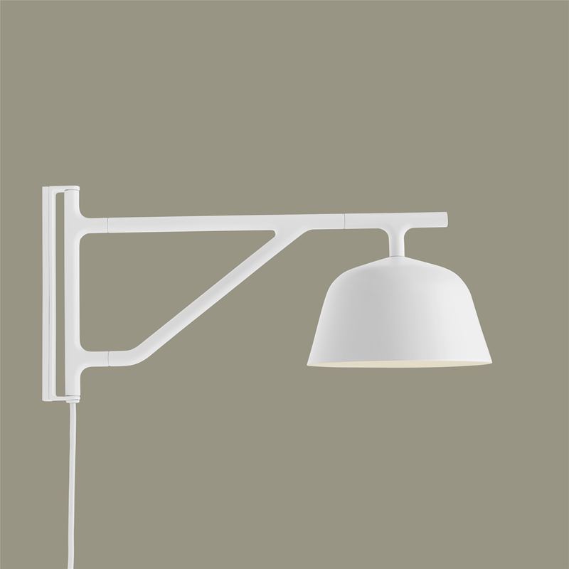 Wall lamp Ambit with metal screen, white