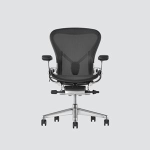 Kontorsstol Herman Miller - Aeron, Re-Mastered, [M] svart/alu