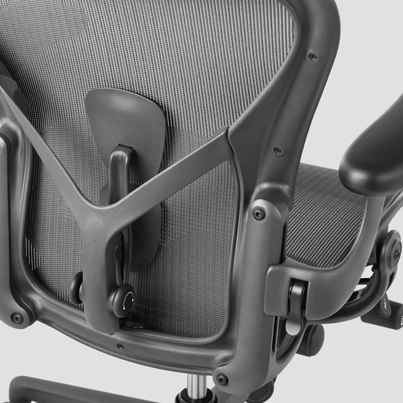 Kontorsstol Herman Miller - Aeron, Re-Mastered, [M] svart/alu